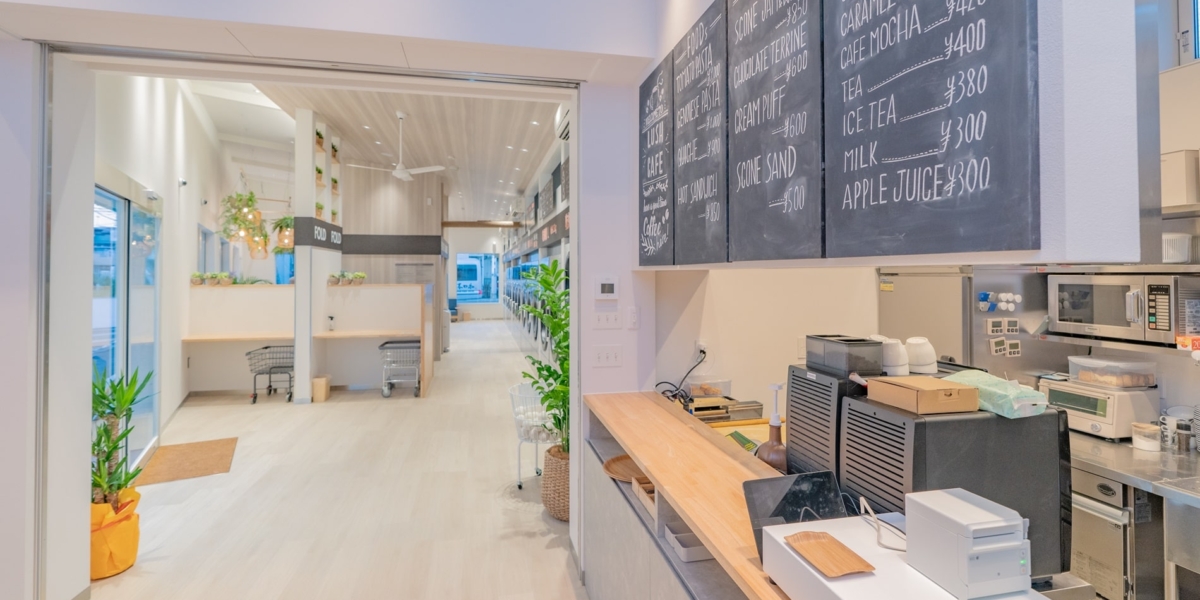 LaundryLush浦和side店